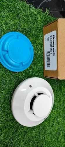 Honeywell Smoke Detectors Tc806b1076