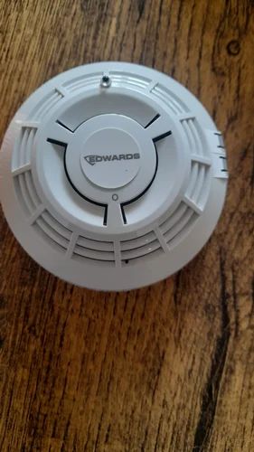 Siga Osd Siga Sb Est Edward Smoke Detector With Base
